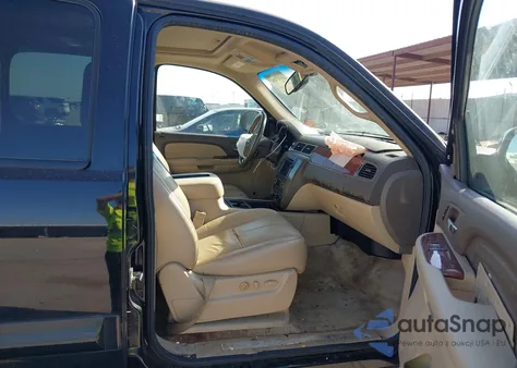 2008 GMC Yukon Xl 1500 Slt from USA, damaged, VIN 1GKFC16028R223540